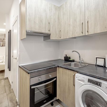Apartamentos Tetuan Madrid Esterno foto
