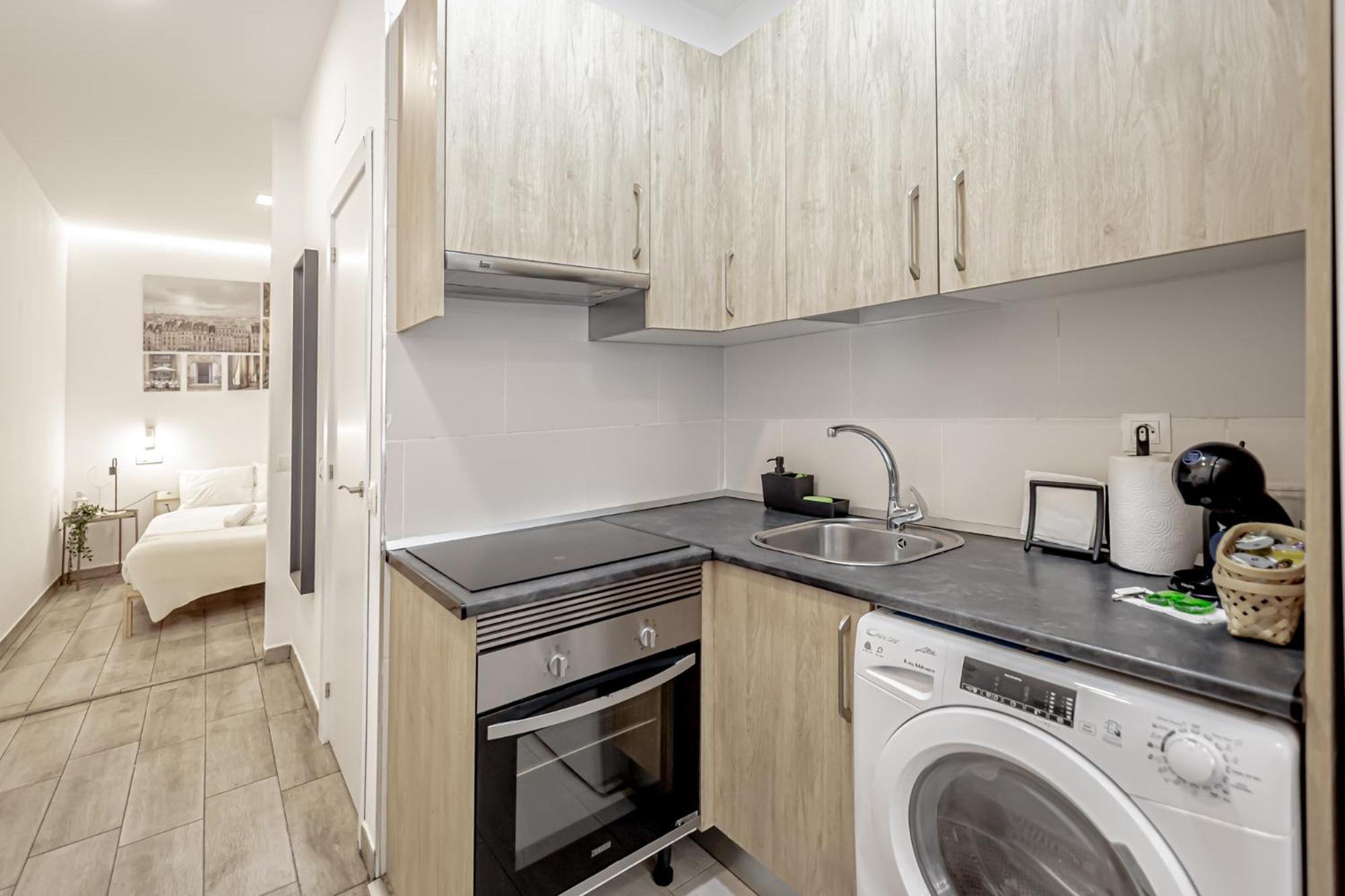 Apartamentos Tetuan Madrid Esterno foto