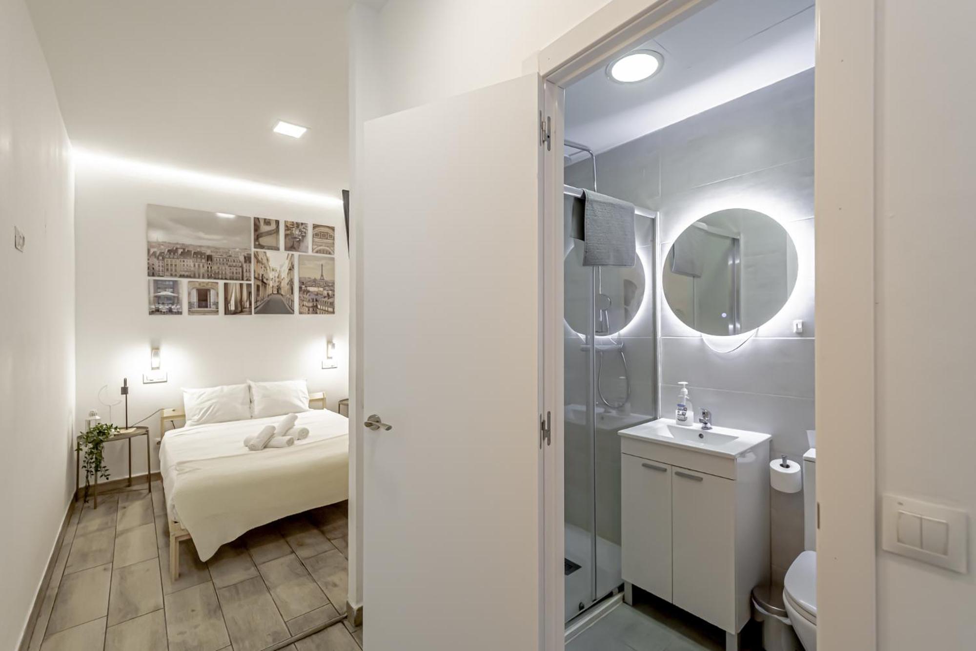 Apartamentos Tetuan Madrid Esterno foto